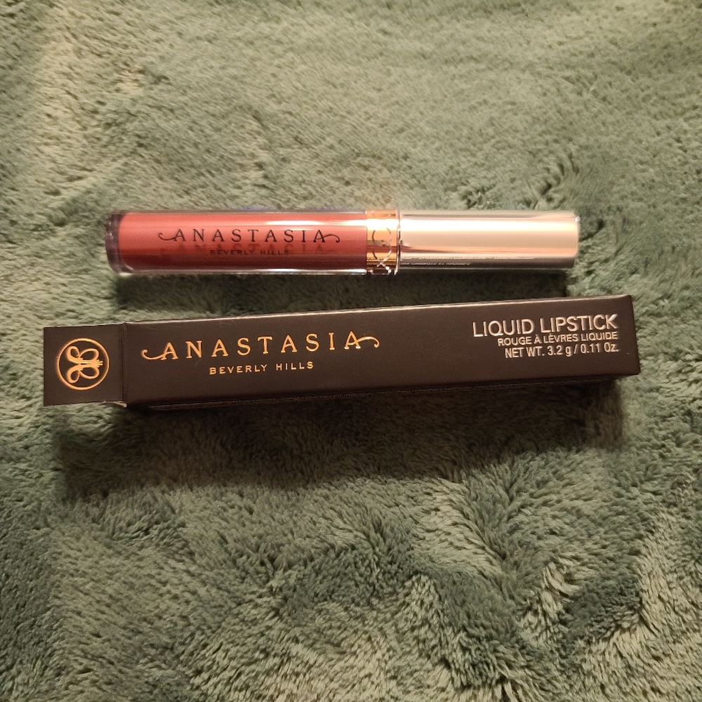 ABH Liquid Lipstick- Trust Issues